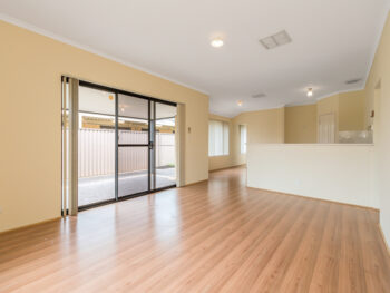Listing image for 8 Binnia Mews, Harrisdale  WA  6112