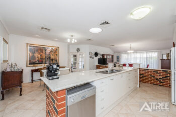Listing image for 4 Longstaff Loop, Southern River  WA  6110