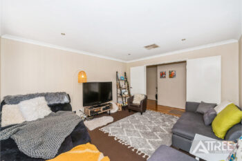 Listing image for 34 Whitehorse Drive, Harrisdale  WA  6112