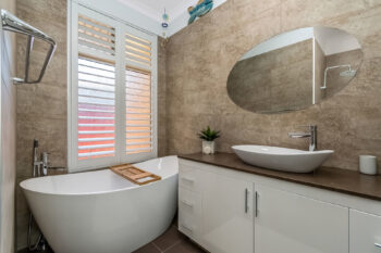 Listing image for 2 Feltbush Mews, Canning Vale  WA  6155