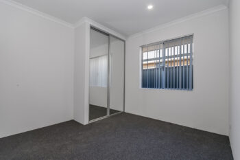 Listing image for 8 Capitola Way, Madora Bay  WA  6210