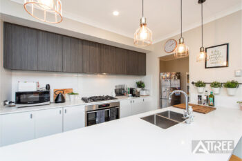 Listing image for 29 Nesbit Drive, Haynes  WA  6112