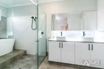 Listing image for 11 Pindalup Street, Piara Waters  WA  6112