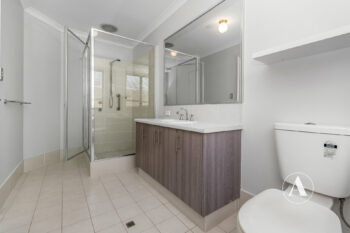 Listing image for 25 Woorabinda Rise, Lakelands  WA  6180