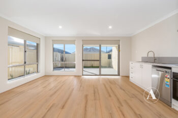 Listing image for 14A Gnowangerup Bend, Dawesville  WA  6211