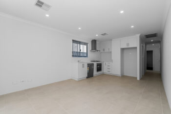 Listing image for 14B Hibiscus Street, Hammond Park  WA  6164