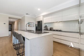 Listing image for 8 Mandalup Road, Haynes  WA  6112