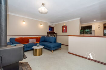 Listing image for 4 Tweed Close, Camillo  WA  6111