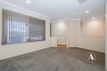 Listing image for 6 Meadowview Mews, Canning Vale  WA  6155