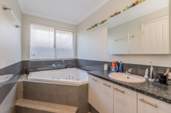 Listing image for 8 Rickett Street, Haynes  WA  6112