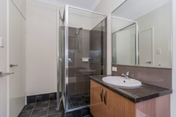 Listing image for 11 Basil Loop, Treeby  WA  6164