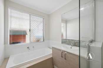 Listing image for 42 Dovedale Street, Harrisdale  WA  6112