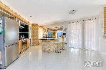 Listing image for 6 Camelot Court, Thornlie  WA  6108