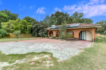 Listing image for 95 Gosnells Road West, Martin  WA  6110
