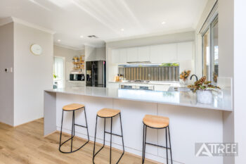 Listing image for 11 Pindalup Street, Piara Waters  WA  6112