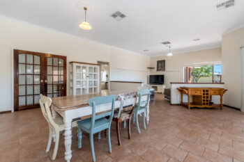 Listing image for 142 Lakeside Drive, Helena Valley  WA  6056