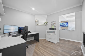 Listing image for 33 Hartwell Parade, Jandakot  WA  6164