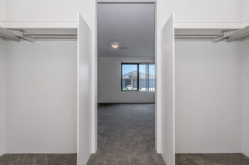 Listing image for 5 Oldenburg Way, Forrestdale  WA  6112