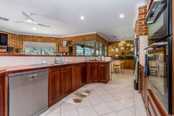 Listing image for 3 Plateau Heights, Hovea  WA  6071