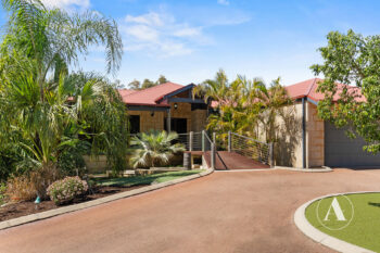 Listing image for 17 Sheoak Close, Baldivis  WA  6171