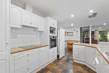 Listing image for 5 Britton Place, Wandi  WA  6167