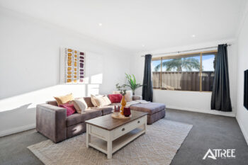 Listing image for 4 Ferntree Close, Thornlie  WA  6108