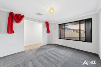 Listing image for 19 Brolga Grove, Seville Grove  WA  6112