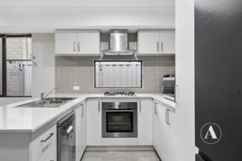 Listing image for 5 Addington Loop, Piara Waters  WA  6112