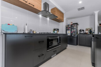 Listing image for 5 Mayo Place, Gosnells  WA  6110