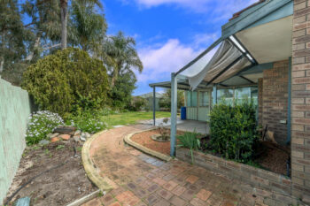 Listing image for 83 Ashburton Drive, Gosnells  WA  6110
