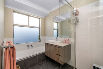 Listing image for 7 Llorens Way, Southern River  WA  6110