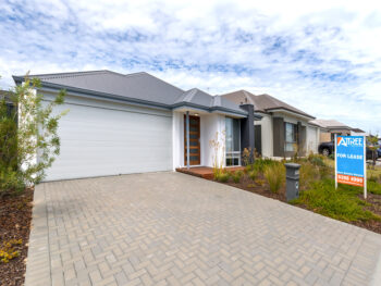 Listing image for 44 Sunstone Boulevard, Treeby  WA  6164