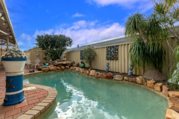 Listing image for 29 Fairfield Gardens, Canning Vale  WA  6155