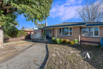 Listing image for 11 Barming Street, Gosnells  WA  6110