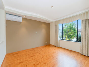 Listing image for 5 Tarn Drive, Canning Vale  WA  6155