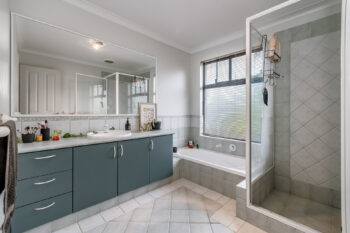 Listing image for 4 Jubaea Court, Canning Vale  WA  6155