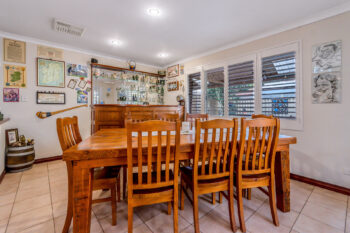 Listing image for 29 Fairfield Gardens, Canning Vale  WA  6155