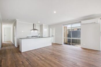 Listing image for 28 Siesta Way, Madora Bay  WA  6210