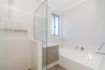 Listing image for 7 Lummus Street, Madora Bay  WA  6210