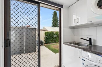 Listing image for 10 Explorer Drive, Thornlie  WA  6108