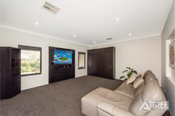 Listing image for 25 Ashmore Avenue, Canning Vale  WA  6155