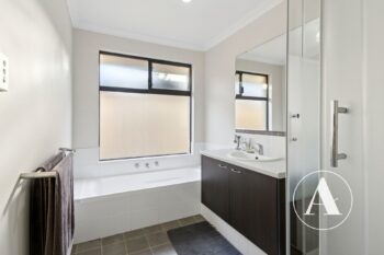 Listing image for 47 Granada Loop, Canning Vale  WA  6155