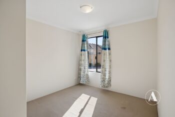 Listing image for 2/3 Paros Lane, Canning Vale  WA  6155