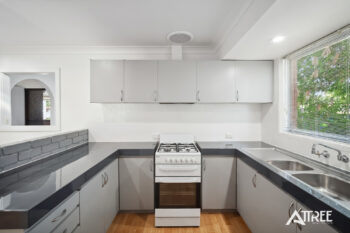 Listing image for 6 Levine Court, Thornlie  WA  6108