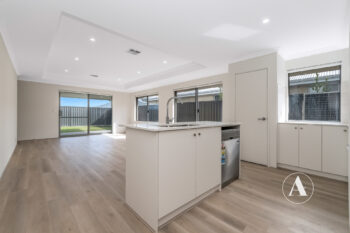 Listing image for 15 Deauville Approach, Madora Bay  WA  6210