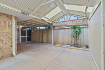 Listing image for 2/4 MacKay Crescent, Gosnells  WA  6110