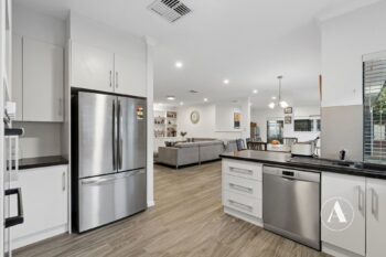 Listing image for 44 Excelsior Drive, Canning Vale  WA  6155