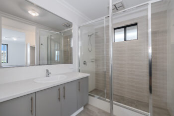 Listing image for 5 Oldenburg Way, Forrestdale  WA  6112