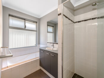 Listing image for 20 Kersley Loop, Harrisdale  WA  6112