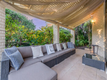 Listing image for 19 Riverton Drive West, Rossmoyne  WA  6148